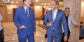 محافظا سوهاج وقنا يبحثان التعاون التنموي بالصعيد