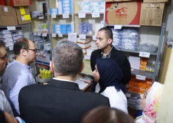 نائب الوزير للصحة يُحيل مقصرين بوحدة طب الأسرة بالكرادوة للتحقيق