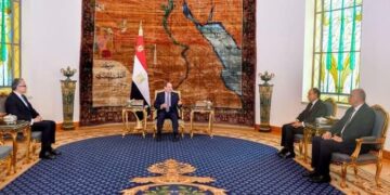 السيسي…فوز الدكتور خالد العناني   بمنصب مدير اليونسكو  يعكس المكانة الرفيعة التي تحظى بها مصر