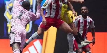 الرياض تشهد انطلاق منافسات “دوري ملوك  الشرق الأوسط” وسط حضور جماهيري كبير