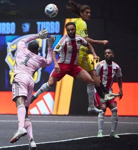 الرياض تشهد انطلاق منافسات “دوري ملوك  الشرق الأوسط” وسط حضور جماهيري كبير