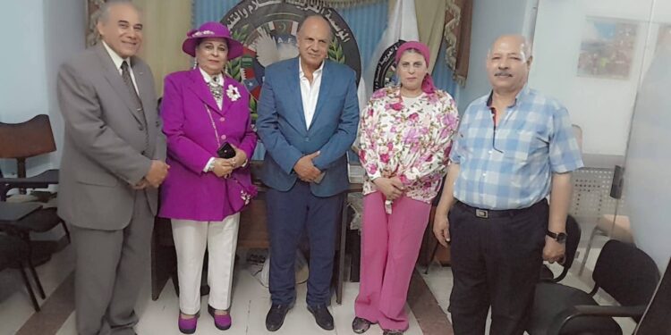 ندوة المؤسسة العربية للسلام والتنمية بعنوان: “أدوات الرقابة البرلمانية” للواء دكتور عفيفي كامل بقلم الاعلاميه دكتوره غاده قنديل