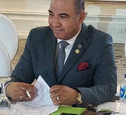 صباح_مــصــري طموح المرأة بين الإلهام والانزلاق إلى الهاوية