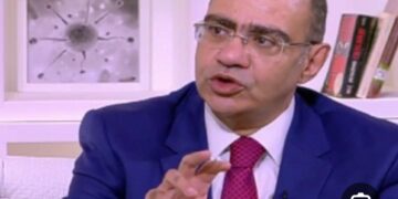 تحذير شديد من رئيس اللجنة العلمية لمكافحة فيروس كورونا في مصر من خطورة المضادات الحيوية في علاج الالتهابات الفيروسية الحالية