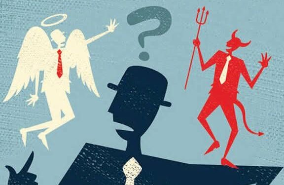 حين يفقد المجتمع روحه… لماذا أصبح الانحراف “عادياً”؟