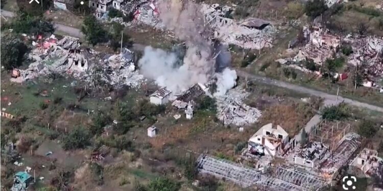 الجيش الروسي يعلن  تحرير  بلدة كلينوفويه في دونيتسك