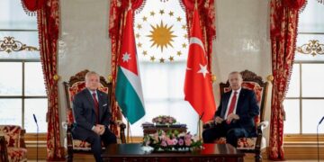 الملك عبد الله و أردوغان يصدران بيانا مشتركا في ختام مباحثات الاردن وتركيا التي عقدت في إسطنبول